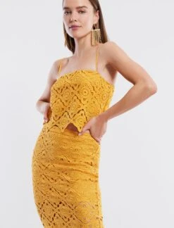 BCBGMAXAZRIA Maelle Crop Top -Deals BCBGMAXAZRIA Store 1.30 T ADU10351 712 3