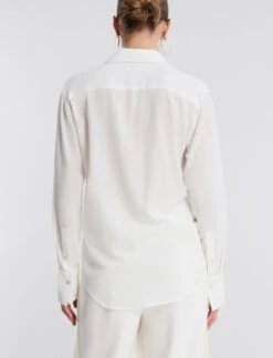 BCBGMAXAZRIA Silk Button-Up Top 11 BCBGMAXAZRIA Silk Button-Up Top -Deals BCBGMAXAZRIA Store 2.28 T 23SRT033SE01 WA 4