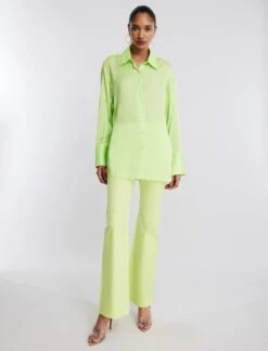 BCBGMAXAZRIA Satin Button-Up Top 12 BCBGMAXAZRIA Satin Button-Up Top -Deals BCBGMAXAZRIA Store 2.28 T 23SRT199VI05 VD 2