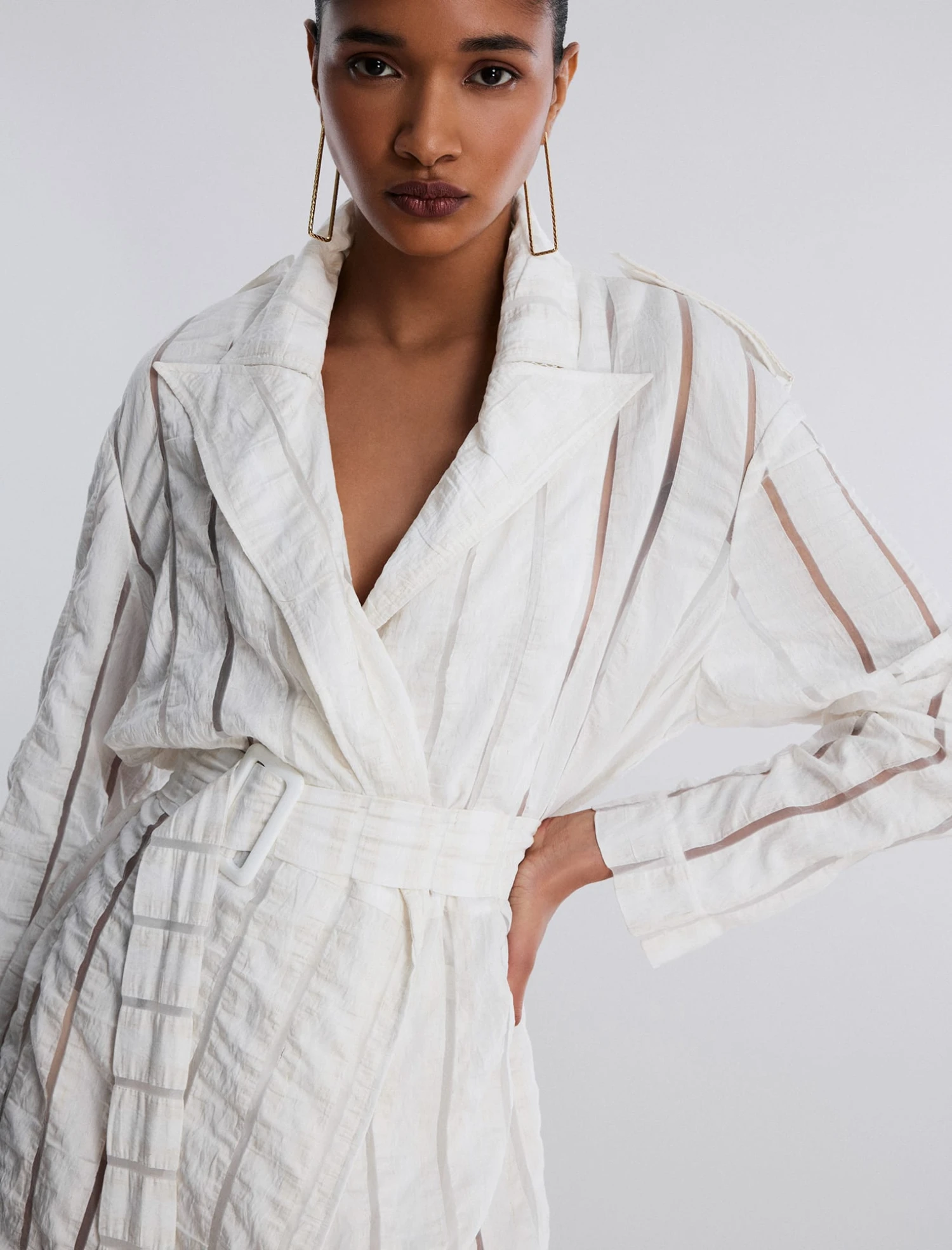 BCBGMAXAZRIA Belted Trench Coat 6 BCBGMAXAZRIA Belted Trench Coat - Image 6