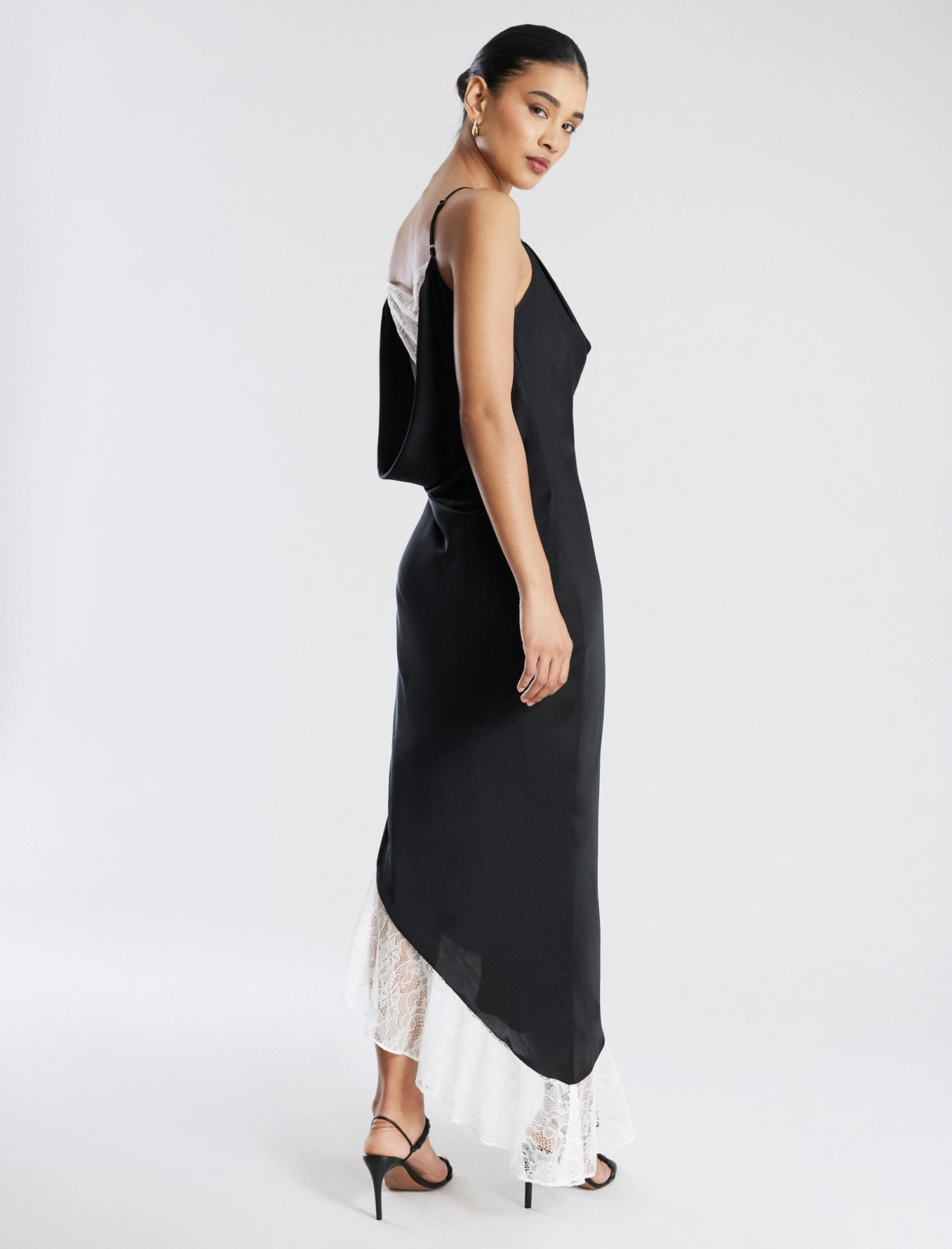 BCBGMAXAZRIA Romilly Satin Lace Gown 3 BCBGMAXAZRIA Romilly Satin Lace Gown - Image 3