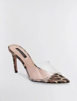 BCBGMAXAZRIA Dana Sandal Heel