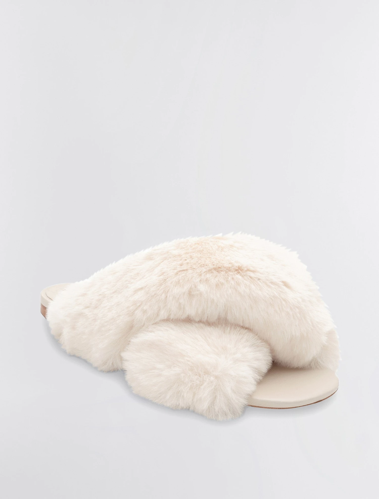 BCBGMAXAZRIA Thea Slipper 1 BCBGMAXAZRIA Thea Slipper