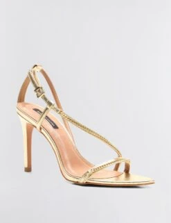 BCBGMAXAZRIA Desta Sandal Heel