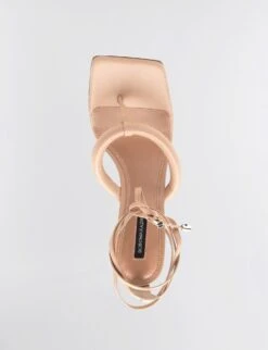 BCBGMAXAZRIA Pelia Thong Sandal Heel 10 BCBGMAXAZRIA Pelia Thong Sandal Heel -Deals BCBGMAXAZRIA Store MX2PEL28 5