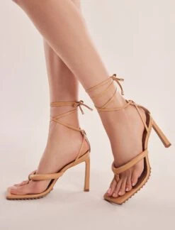 BCBGMAXAZRIA Pelia Thong Sandal Heel 12 BCBGMAXAZRIA Pelia Thong Sandal Heel -Deals BCBGMAXAZRIA Store MX2PEL28 7